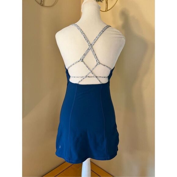 Lululemon Poseidon Blue / Dottie Dash White Black Dancing Warrior Tank Size 6 - Picture 2 of 8